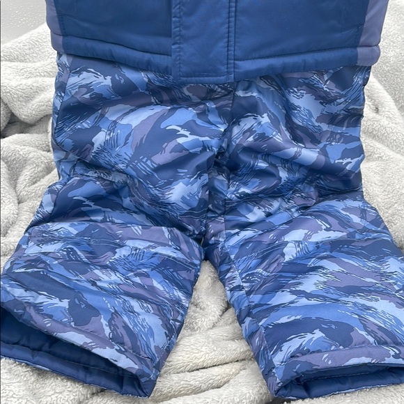 Oshkosh Bgosh Children's Blue Camouflage snow suit size 4 Brand new - Picture 10 of 11